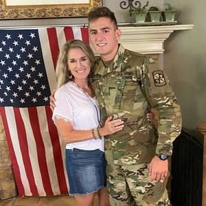 Meet your Posher, Rochelle